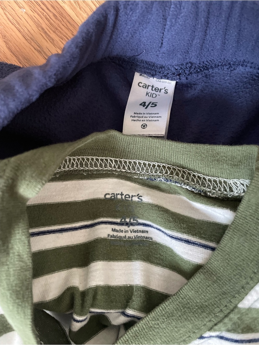 LOT 4 Toddler Boys Outfit Sets - Picture 7 of 13